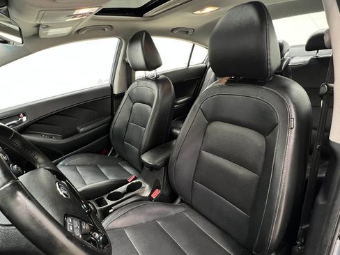 Used 2017 Kia Forte EX w/ EX Premium Plus Package image 14