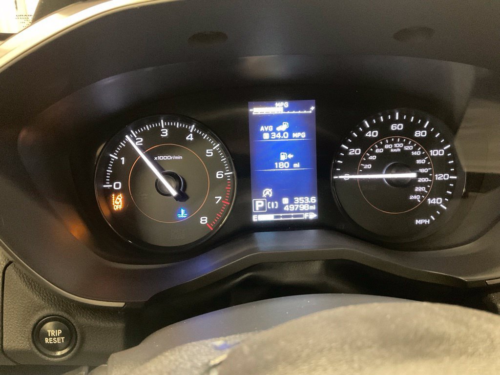 Used 2021 Subaru Crosstrek 2.0i Premium AWD/4WD image 2