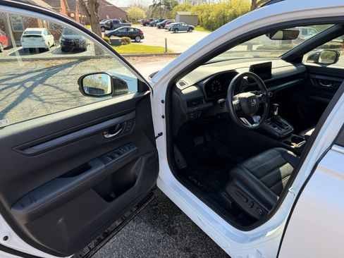 Certified 2024 Honda CR-V Sport-L image 11