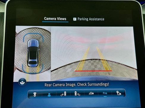 Used 2024 Mercedes-Benz C 300 4MATIC Sedan image 14