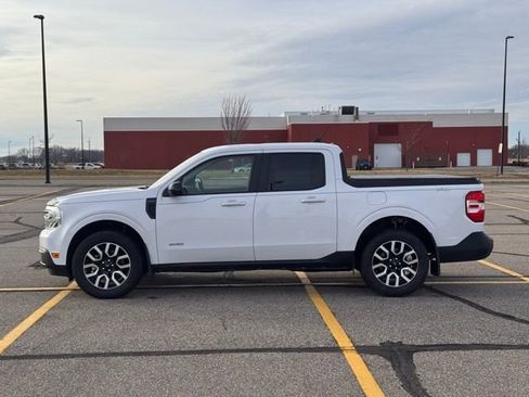 Used 2024 Ford Maverick Lariat image 35