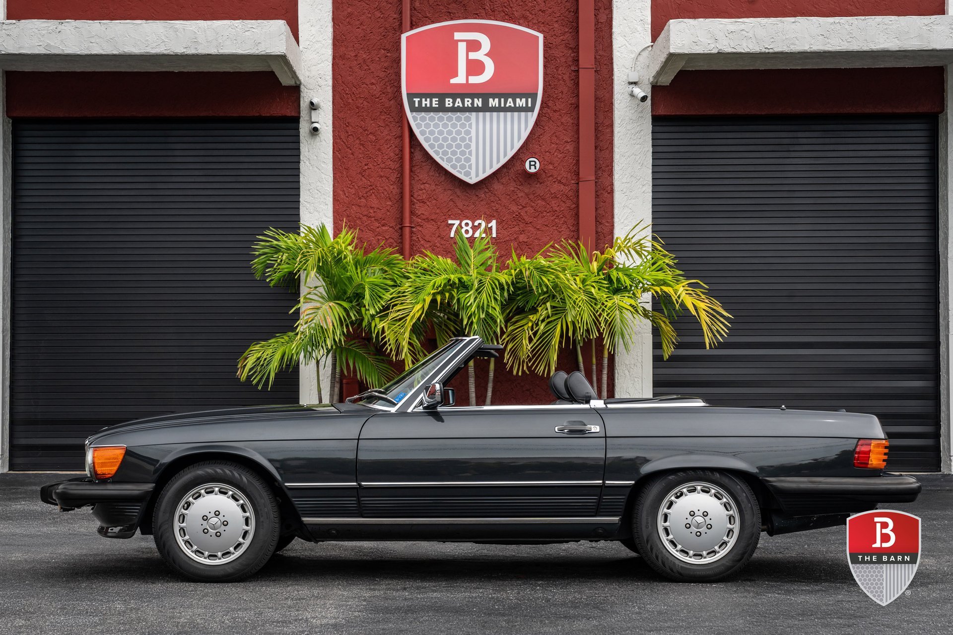 Used 1989 Mercedes-Benz 560 SL image 7