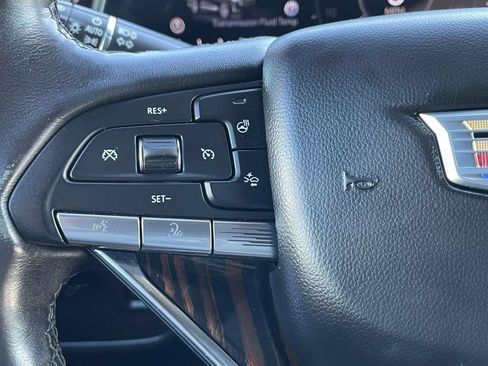 Used 2023 Cadillac Escalade ESV Premium Luxury AWD/4WD image 30