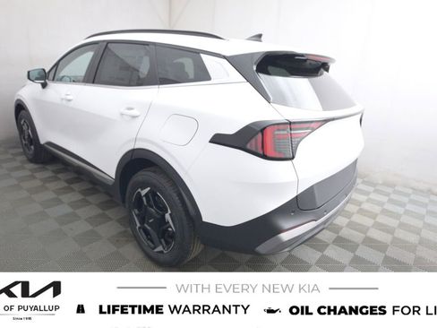 New 2026 Kia Sportage EX image 7