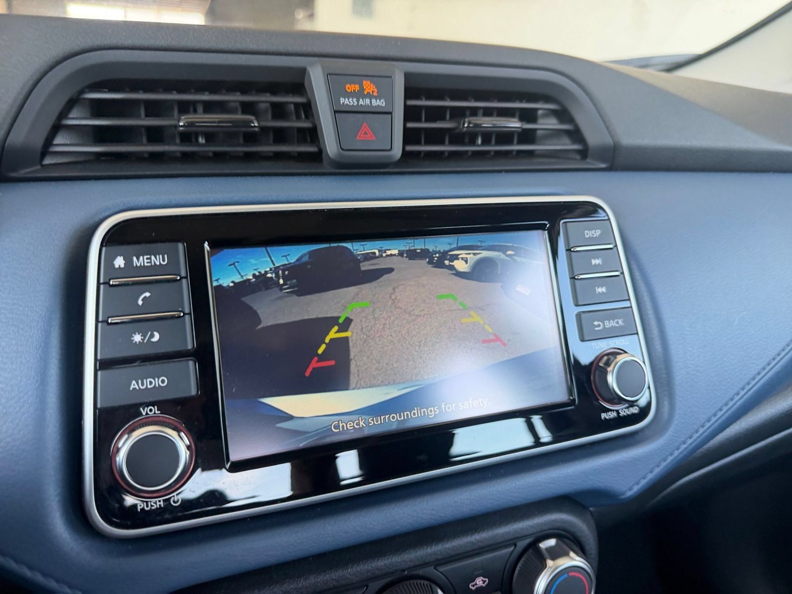 Used 2025 Nissan Versa SV FWD image 24
