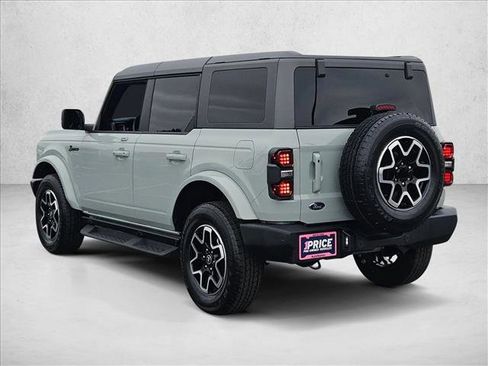 Used 2023 Ford Bronco Outer Banks image 8