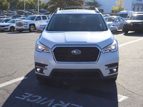 Used 2021 Subaru Ascent Touring w/ Popular Package #2A image 3