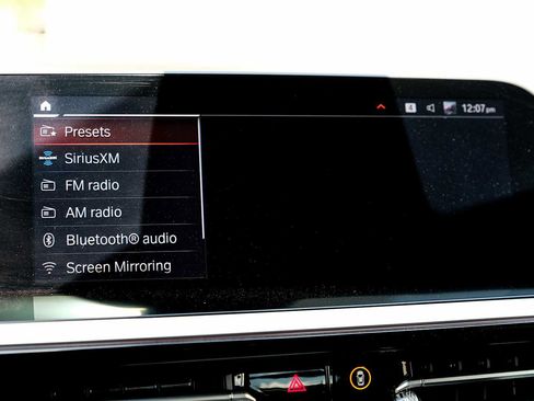 Used 2022 BMW Z4 M40i w/ Premium Package RWD image 31