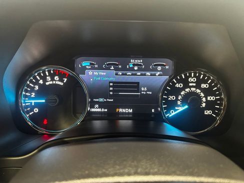 Used 2019 Ford F150 Lariat w/ Equipment Group 502A Luxury image 7