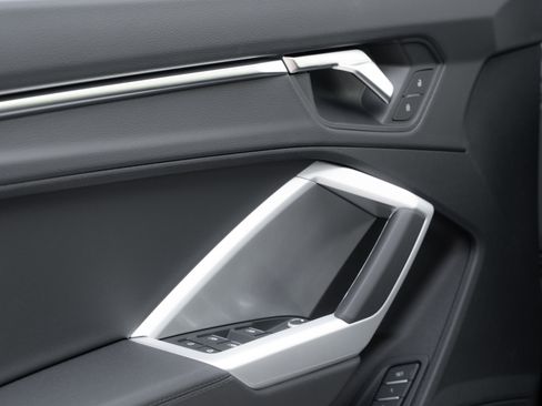 New 2025 Audi Q3 2.0T Premium image 19