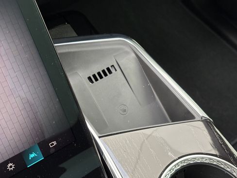 New 2026 Cadillac Escalade IQL Luxury image 33