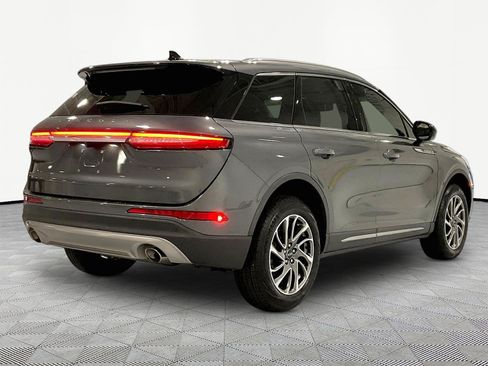 Used 2022 Lincoln Corsair AWD w/ Equipment Group 101A image 6