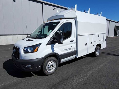 New 2025 Ford Transit 350 Low Roof DRW AWD w/ Interior Upgrade Package image 4
