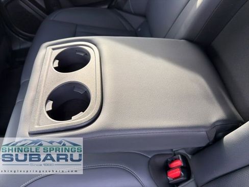 Certified 2025 Subaru Outback Limited image 36
