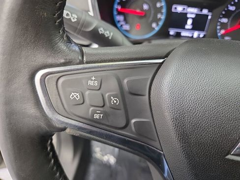 Used 2018 Chevrolet Equinox LT image 13