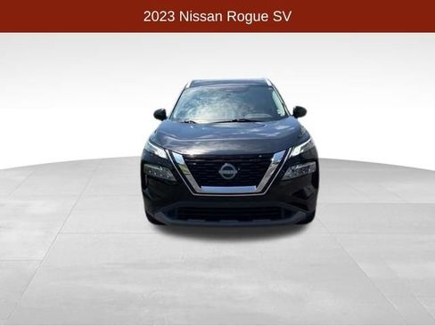 Used 2023 Nissan Rogue SV w/ SV Premium B Package AWD/4WD image 2