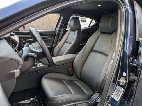 Used 2023 MAZDA MAZDA3 s image 28