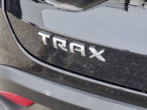 Used 2024 Chevrolet Trax LS image 30