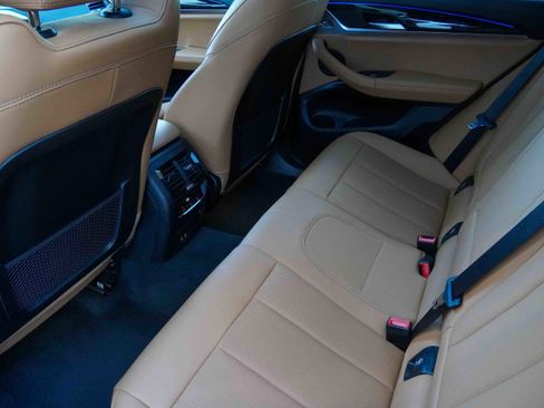 Certified 2025 BMW X4 xDrive30i image 35