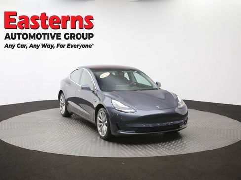 Used 2018 Tesla Model 3 Mid Range RWD image 45