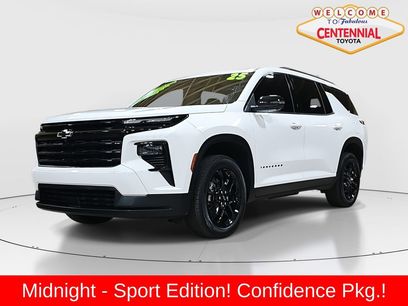 Used 2025 Chevrolet Traverse LT w/ Midnight/Sport Edition