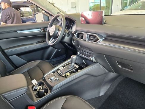 New 2025 MAZDA CX-5 AWD 2.5 S w/ Premium Plus Pkg image 5