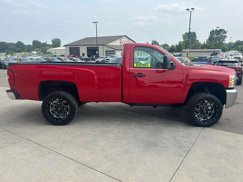Used 2008 Chevrolet Silverado 2500 LT w/ Suspension Package, Off-Road AWD/4WD image 4