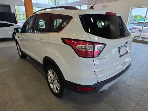Used 2018 Ford Escape SEL FWD image 11