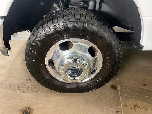 Used 2022 Ford F350 Lariat w/ Lariat Value Package image 14