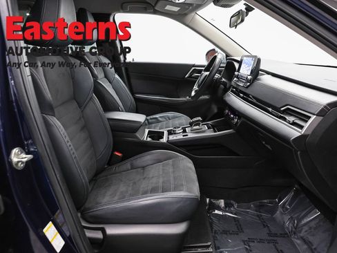 Used 2023 Mitsubishi Outlander SE AWD/4WD image 22