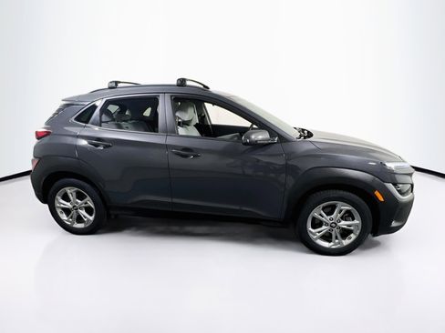 Used 2023 Hyundai Kona SEL AWD/4WD image 4