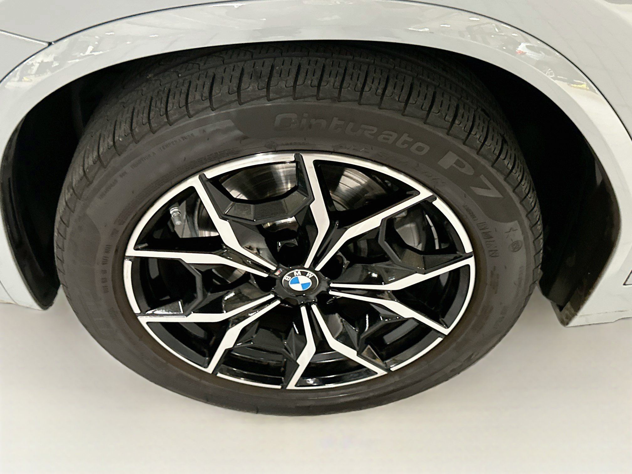Certified 2024 BMW X3 sDrive30i w/ M Sport Package RWD image 32