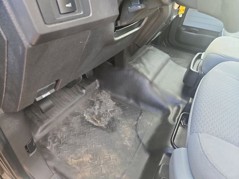 Used 2013 Ford F150 XL w/ Mid Equipment Group image 22