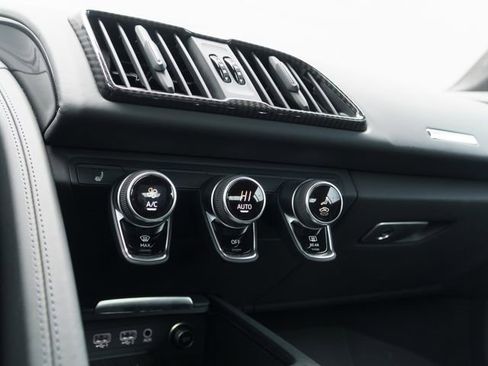 Used 2020 Audi R8 V10 performance AWD/4WD image 23