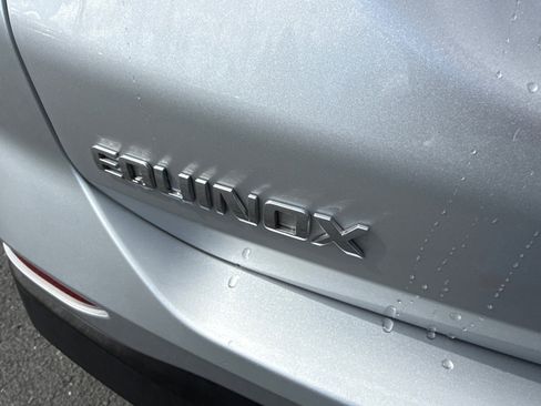 Used 2020 Chevrolet Equinox LS w/ LS Convenience Package image 6