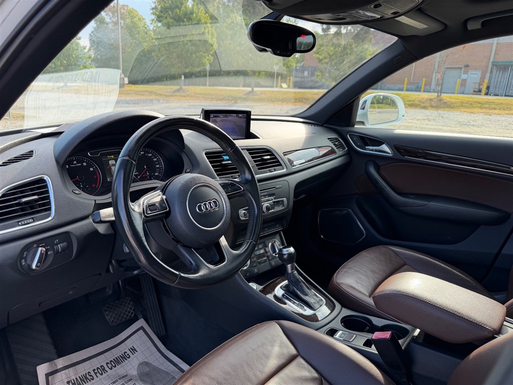 Used 2015 Audi Q3 2.0T Prestige w/ Prestige Package AWD/4WD image 13