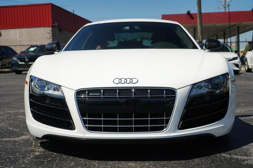 Used 2012 Audi R8 V10 AWD/4WD image 17
