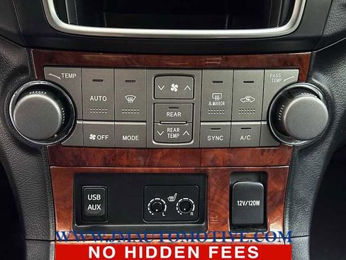 Used 2013 Toyota Highlander Limited image 39