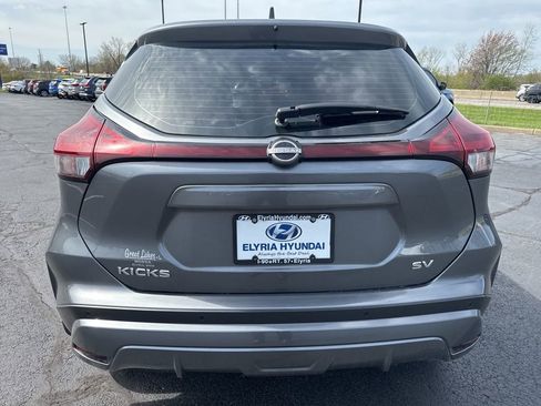 Used 2023 Nissan Kicks SV image 6