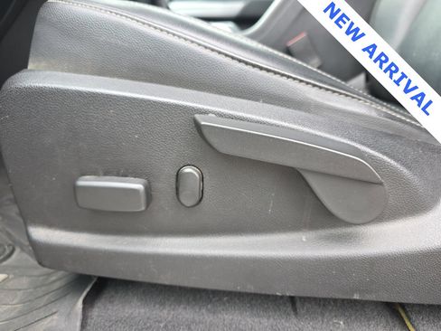 Used 2021 Chevrolet Colorado ZR2 w/ Colorado ZR2 Bison Edition image 9