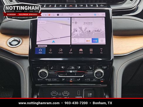 Used 2025 Jeep Grand Cherokee L Summit AWD/4WD image 14