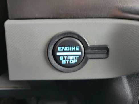 Used 2022 Ford Bronco Black Diamond image 28