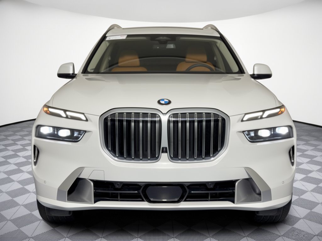 Certified 2024 BMW X7 xDrive40i w/ Premium Package AWD/4WD image 6