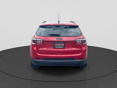 Used 2021 Jeep Compass Latitude AWD/4WD image 7