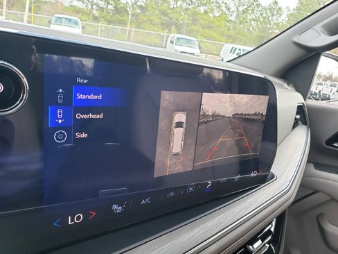 New 2026 Chevrolet Tahoe LT w/ Comfort Package image 40