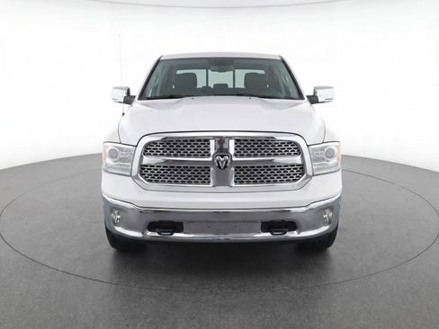 Used 2016 RAM 1500 Laramie RWD image 5