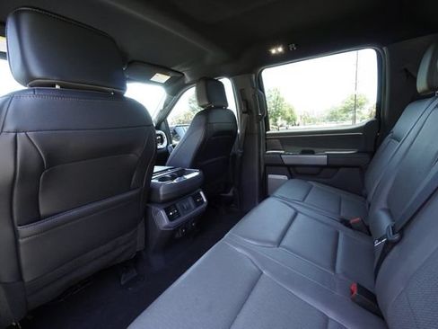 Used 2024 Ford F150 Lariat w/ FX4 Off-Road Package AWD/4WD image 27