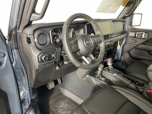 New 2025 Jeep Wrangler Unlimited Rubicon 392 image 3