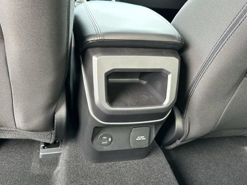 New 2026 Ford Ranger XLT w/ Black Appearance Package RWD image 11