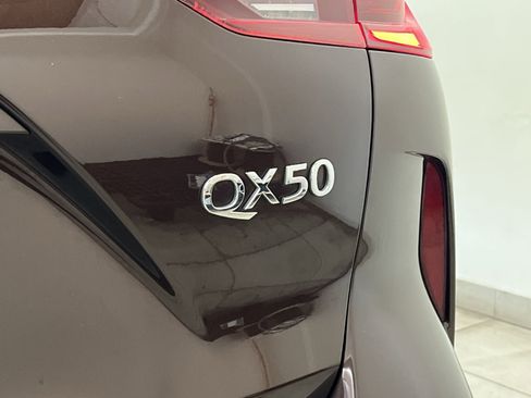 Used 2020 INFINITI QX50 Luxe w/ Navigation Package image 28